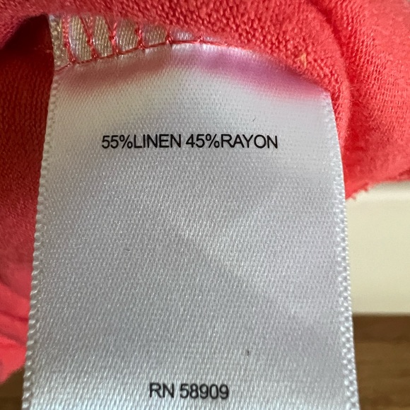 a love a Blouse. Size XS. - Picture 4 of 5